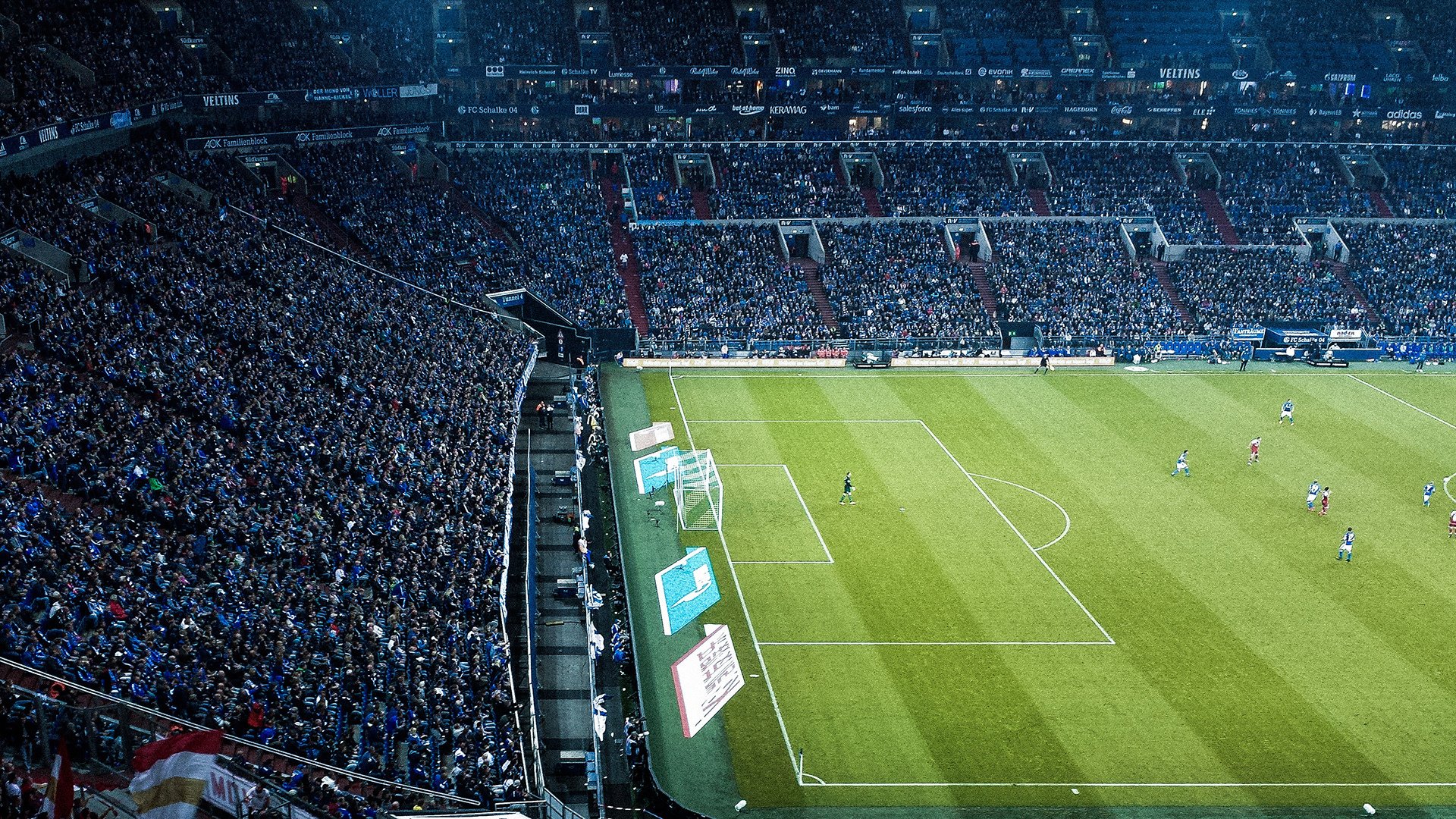 “季后赛资格逐步明朗,焦点战役带你直击现场”